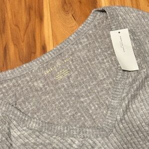 NWT American Eagle | Grey Long Sleeve Top